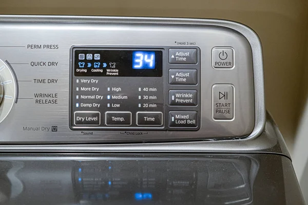 Controles no secador moderno — Fotografia de Stock