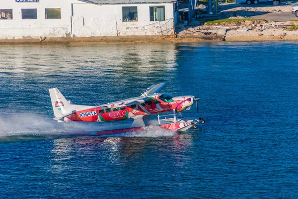 Seaplane для The Cove и его Майами — стоковое фото