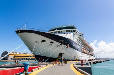 Ünlüler Zirvesine Yürüme Yolu