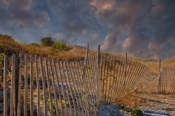 Fence Beside Beach at Dusk — 스톡 사진