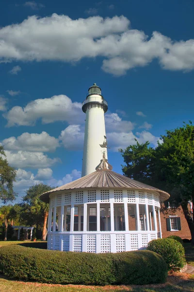 White Lighthouse and Gazebo — 스톡 사진