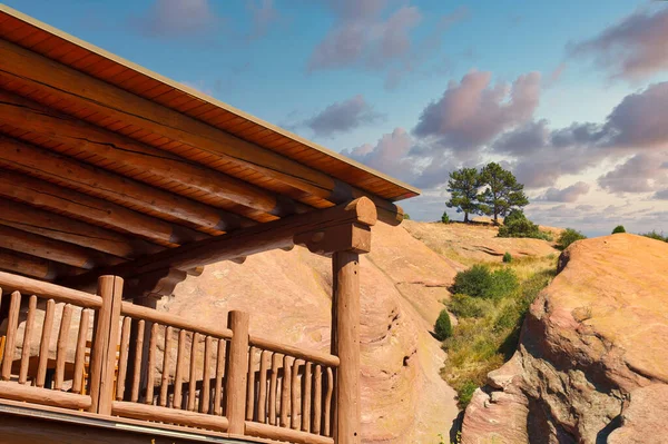 Wood Lumber Balcony by Red Stone Mountain — Stock Photo, Image