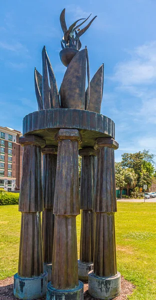 Olympic Torch Memorial in Savannah — Stock Photo, Image