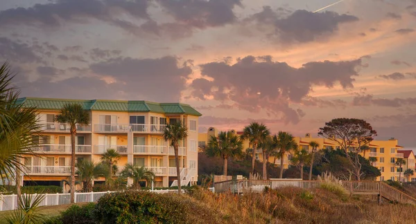 Luxury Beach Condos — Stock Photo, Image