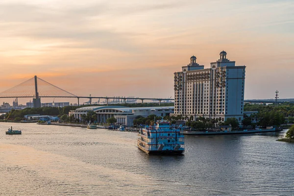 Barco Savannah River al atardecer — Foto de Stock