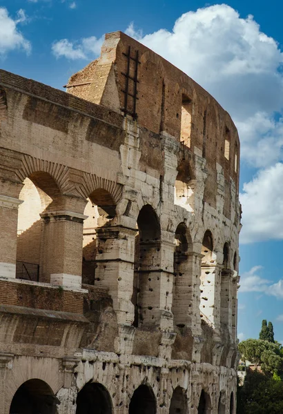 Section of Roman Coliseum Under Nice Sky — Stock Photo, Image