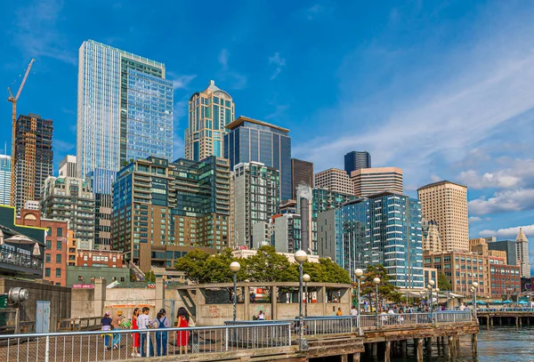 Waterfront 'tan Seattle Skyline — Stok fotoğraf