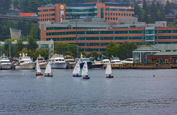 Segling Lektioner i Lake Union — Stockfoto