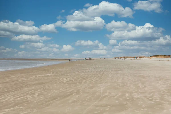 Empty Beach on Nice Day — Stock Photo, Image