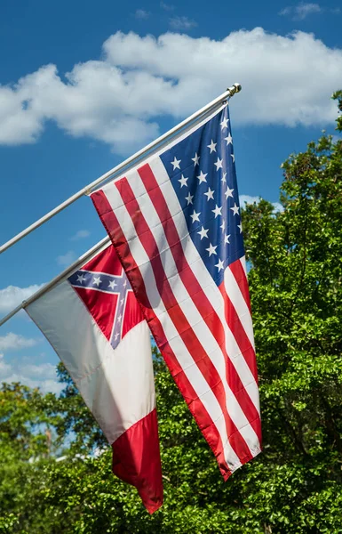 American and Confederate Flags — Stock Photo, Image