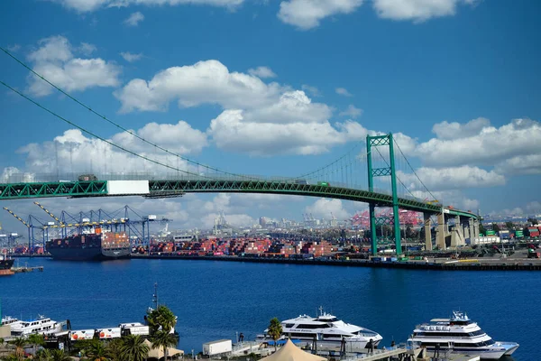 Thomas Bridge Over Harbor — Stock Photo, Image