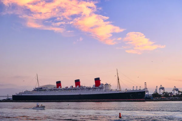 Koningin Mary bij zonsopgang — Stockfoto