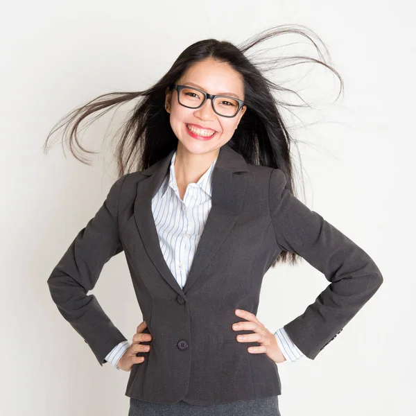 Retrato de mulher de negócios asiática — Fotografia de Stock