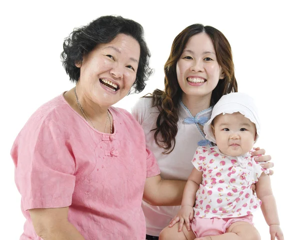 Tres generaciones Familia asiática —  Fotos de Stock