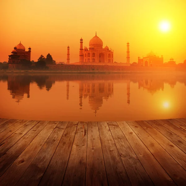 Taj mahal Hindistan — Stok fotoğraf