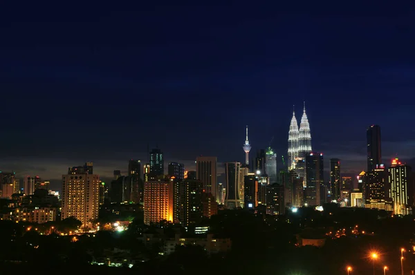 Kuala Lumpur nacht landschap — Stockfoto
