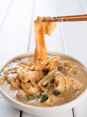 Temel Asya Pirinç Noodle