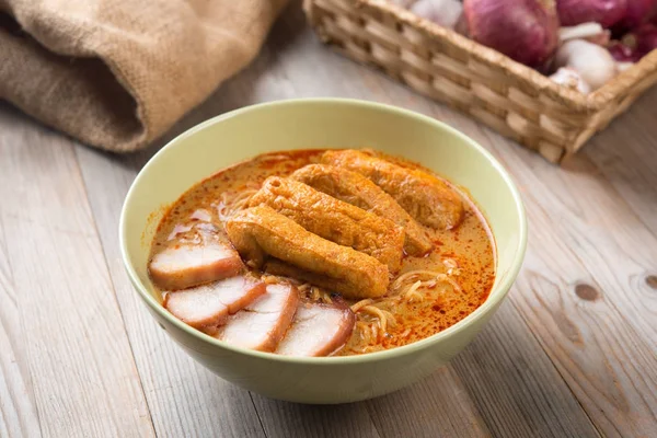 Caril Laksa macarrão comida asiática — Fotografia de Stock