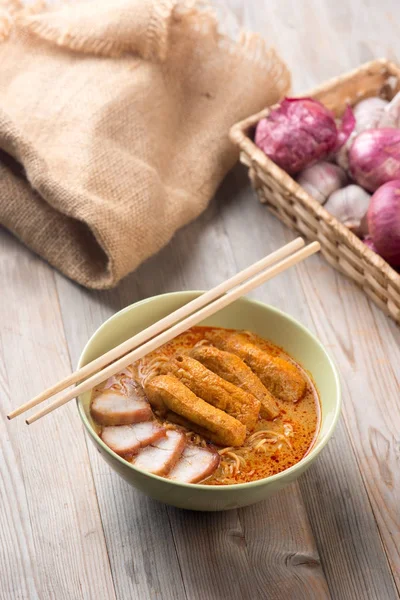 Fideos calientes de curry Laksa — Foto de Stock