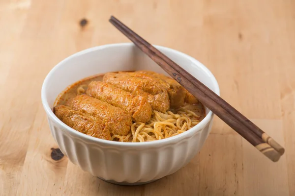 Comida asiática Hot Curry Laksa Noodles — Fotografia de Stock