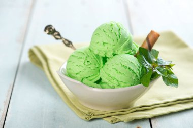 Nane dondurma tatlı