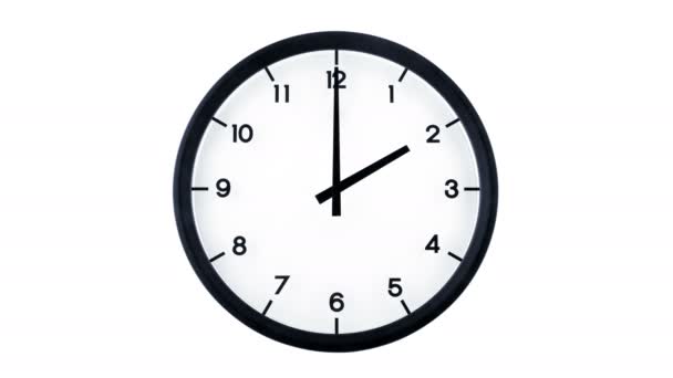 经典模拟时钟在白色背景下快速移动的4K时间 时间超过12个小时 时间从12点开始到12点结束 — 图库视频影像