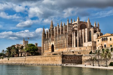 Katedral de Santa Mara 