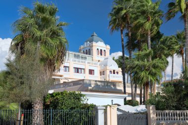 koloni tarzı, Mallorca binada.
