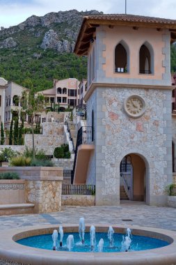 Çeşme ve kule otel