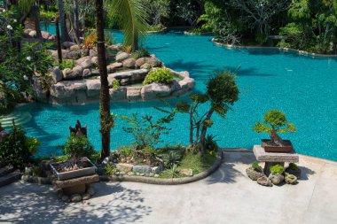 Tropikal Yüzme Havuzu, Tayland