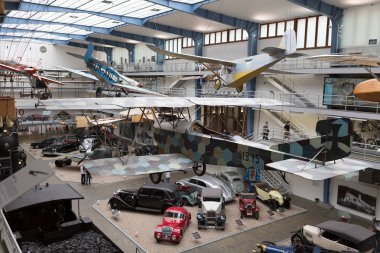 Prague, Çek Cumhuriyeti - Mayıs 2017: eski vintage uçak