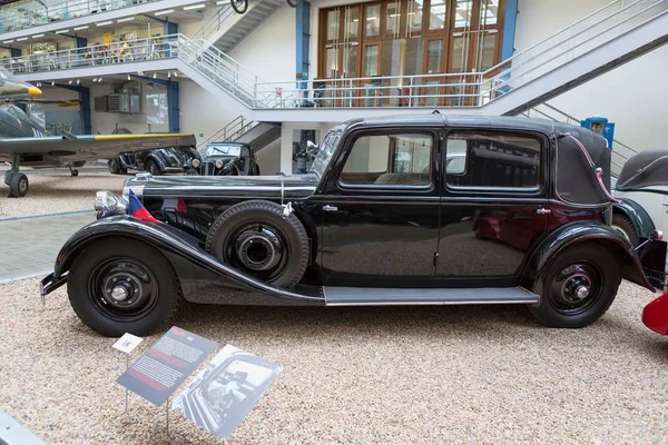 Prag, Tschechische Republik - Mai 2017: Auto Tatra 80 Jahr 1935 — Stockfoto