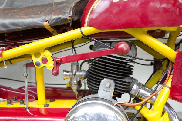 Eski motosiklet motoru yakın çekim