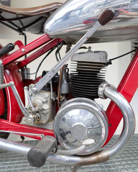 Gamla motorcykel motor närbild — Stockfoto