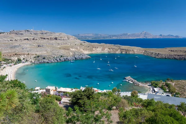 Malé Zátoky Loděmi Poblíž Lindos Ostrově Rhodos — Stock fotografie