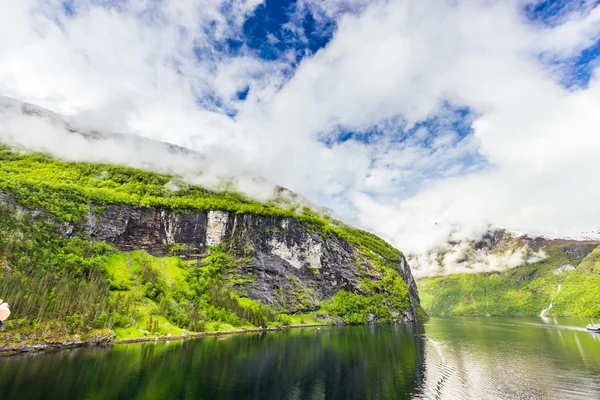 Krásný pohled Geirangerfjord, Norsko — Stock fotografie