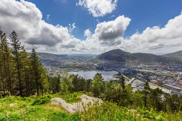 Bela vista da cidade de Bergen, Noruega — Fotografia de Stock