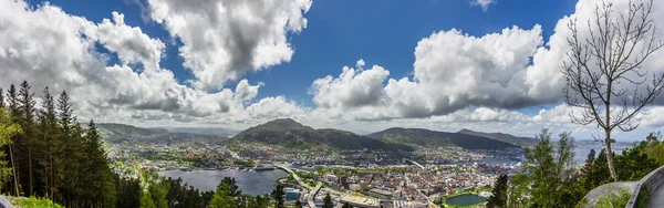 Piękny widok na miasto Bergen, Norwegia — Zdjęcie stockowe