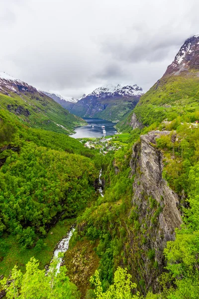 Piękny widok na Geirangerfjord, Norwegia — Zdjęcie stockowe
