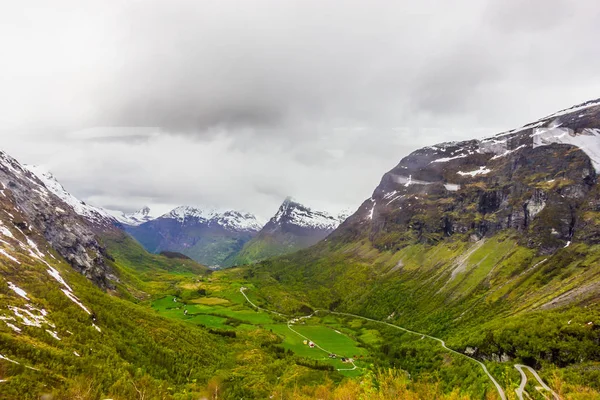 Bela vista de Geirangerfjord, Noruega — Fotografia de Stock