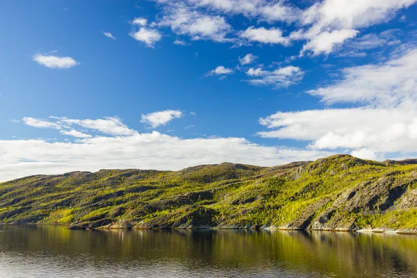 Hermosa vista del norte de Noruega cerca de Alta —  Fotos de Stock