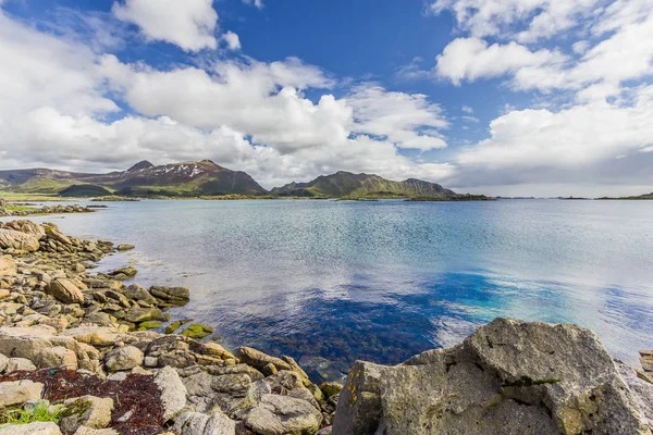 Hermosa vista de las islas Lofoten en Noruega —  Fotos de Stock