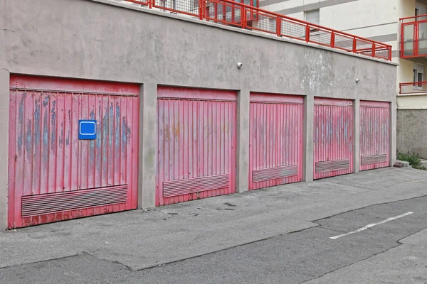 Garages in Row — Stock Photo, Image