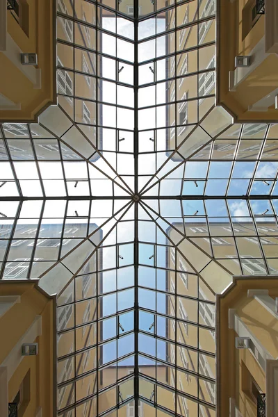 Skylight стеклянные окна — стоковое фото