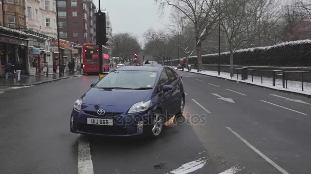Bayswater Road à Londres en hiver — Video