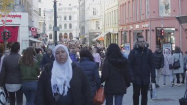 Yayalar Karl Johans kapısı Oslo