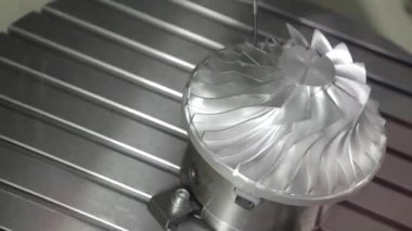 Türbin freze makinesi