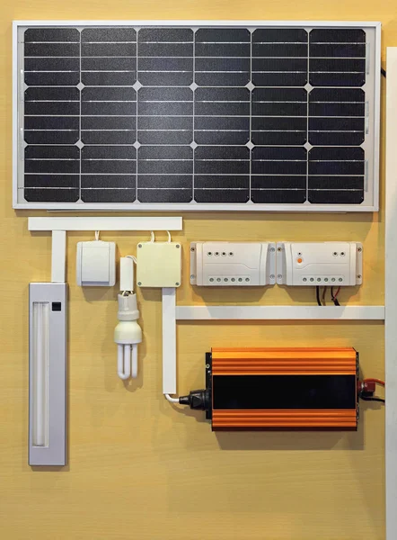 Sistema de energia solar — Fotografia de Stock
