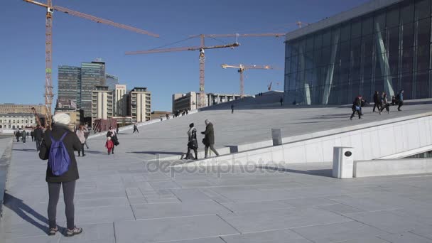 Oslo Opera Turistas — Vídeos de Stock