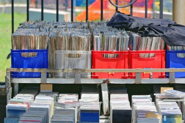 CD ve Lp kayıtları